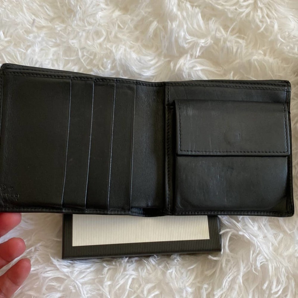 GUCCI Bifold Wallet Men''s GG - Picture 4 of 6